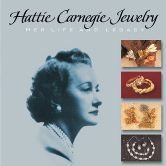 HATTIE CARNEGIE Vintage FLOWER BROOCH Pin Red Enamel Costume Jewelry - Picture 8 of 9